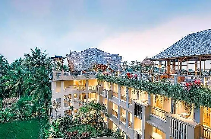 Resort Kuwarasan A Pramana Experience 5*