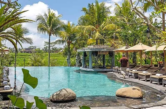 Kuwarasan A Pramana Experience Resort 5*